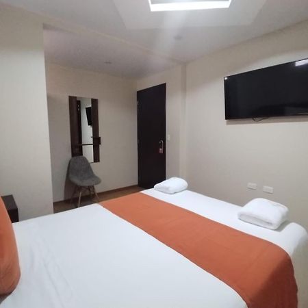 Luxor Plaza H&S Hotel San Francisco de Borja Bagian luar foto